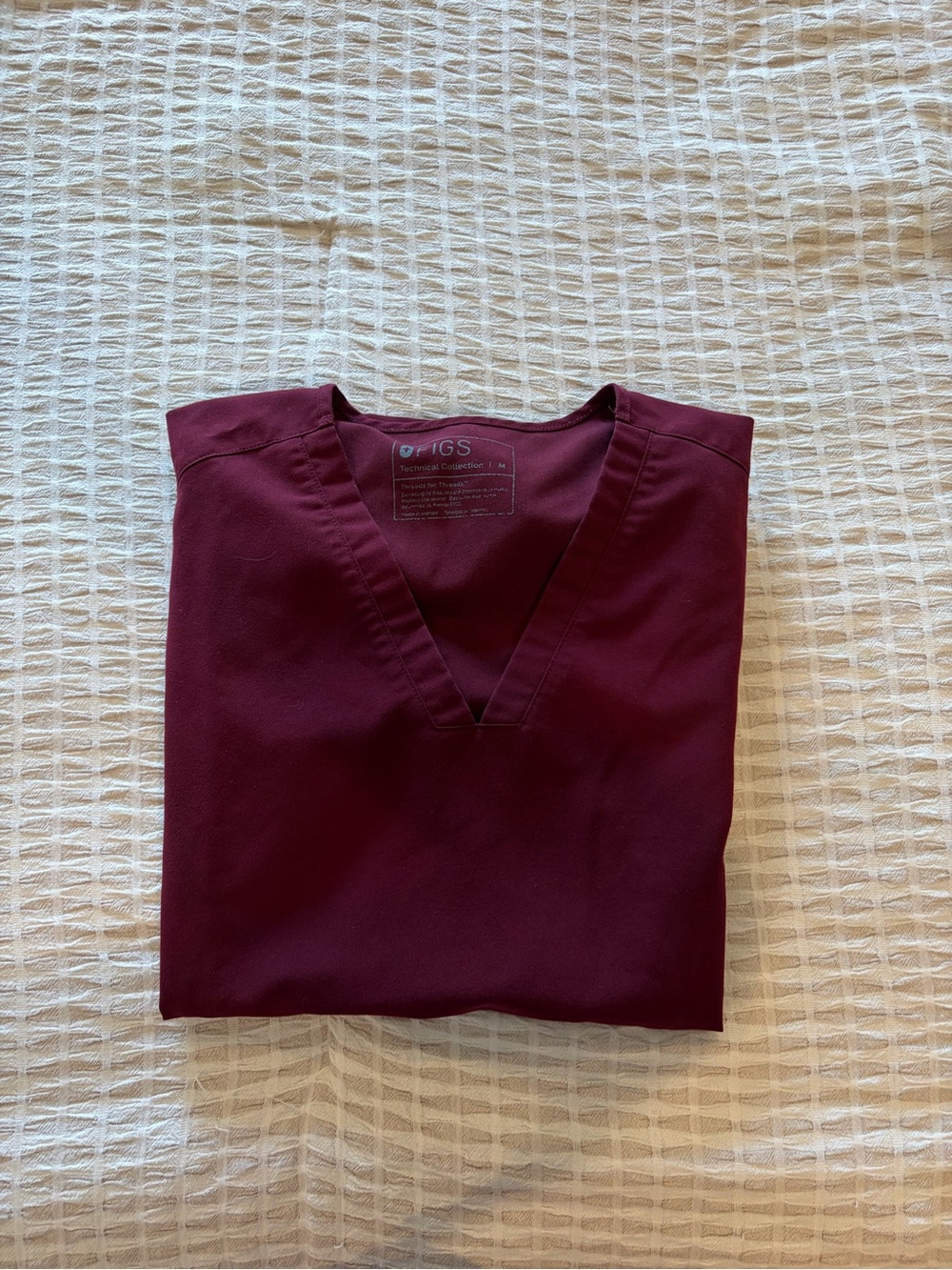 Figs Women's V-Neck Top in Burgundy